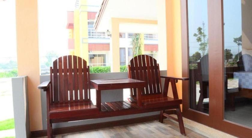 Juntima Boutique Hotel Phetchaburi Exterior foto